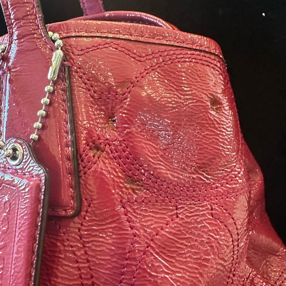 COACH Signature Women's Cherry Kisslock Tote Bag in Raspberry - Picture 14 of 16
